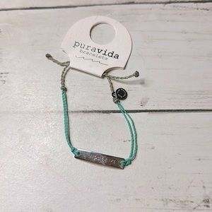 Never been used Pura Vida adjustable bracelet
